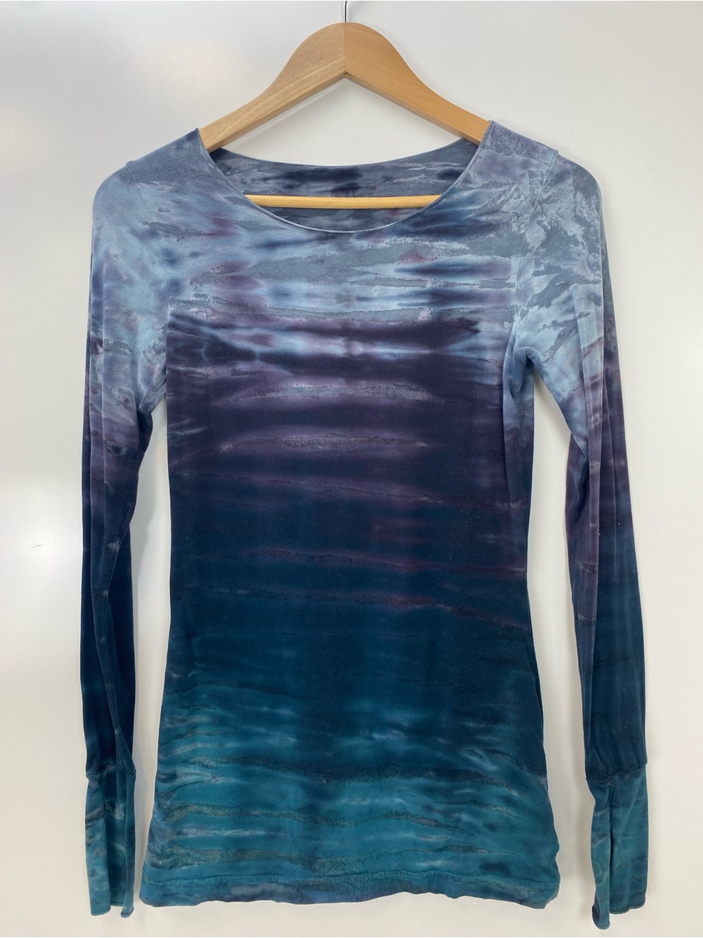 Hard Tail Ombre Long Sleeve Tee in Blue and Teal
